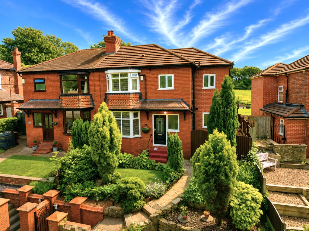 Apethorn Lane, Gee Cross